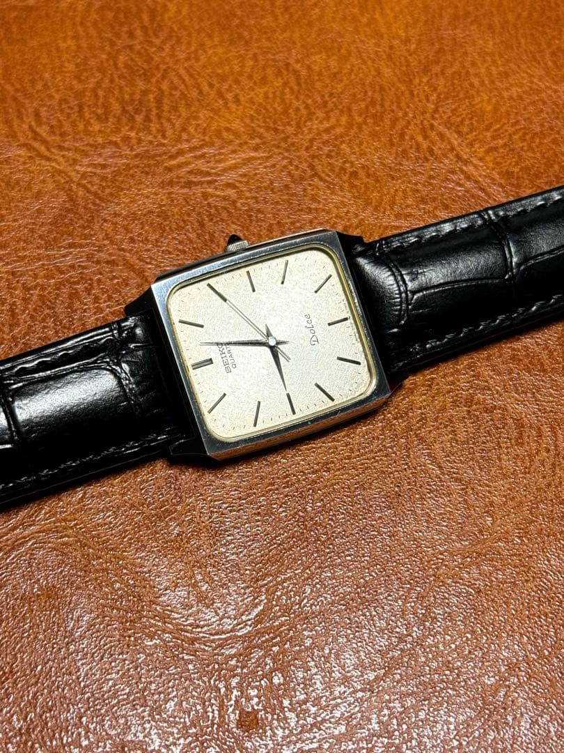 A139 希少 稼動品 SEIKO DOLCE スクエア型 80年代ヴィンテージ