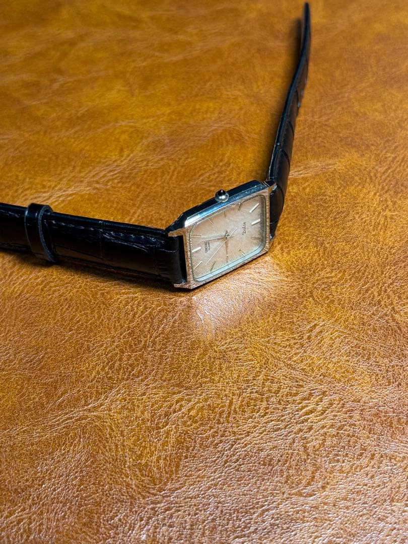 A139 希少 稼動品 SEIKO DOLCE スクエア型 80年代ヴィンテージ