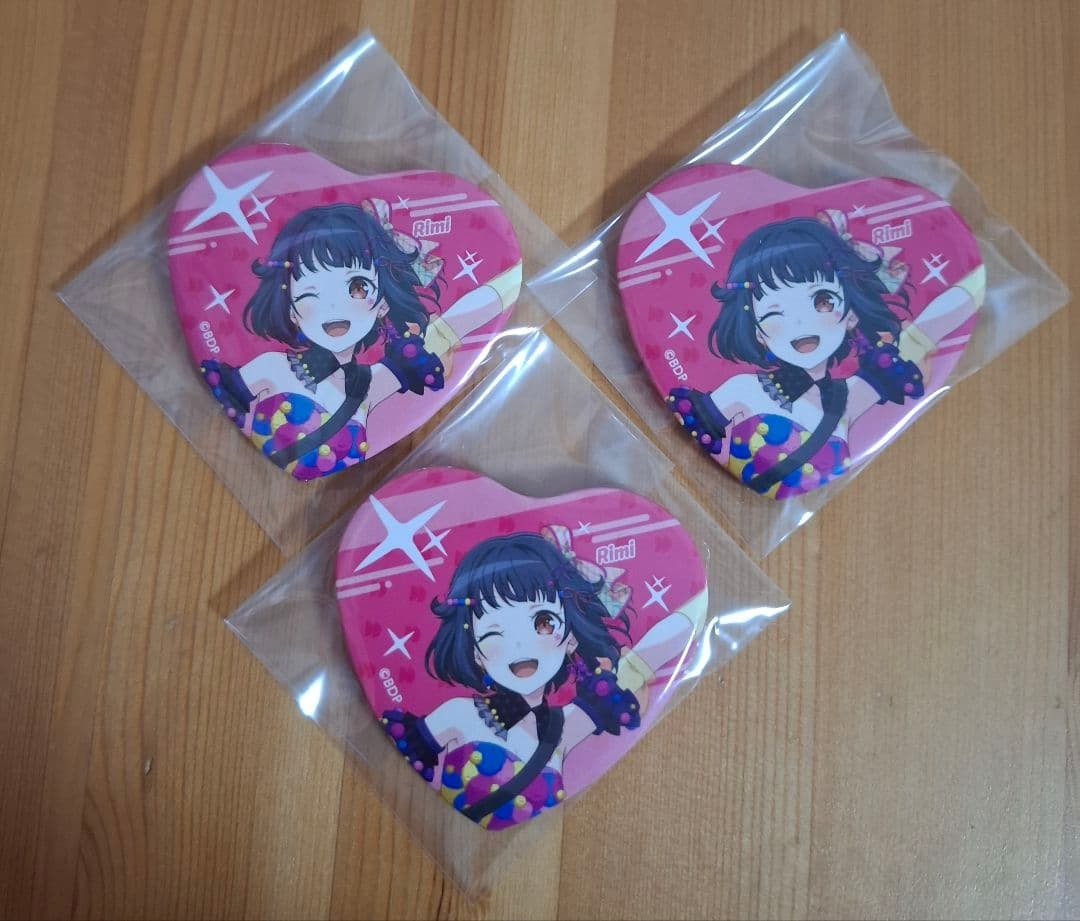 バンドリ ハート缶バッジ 牛込りみ - メルカリ