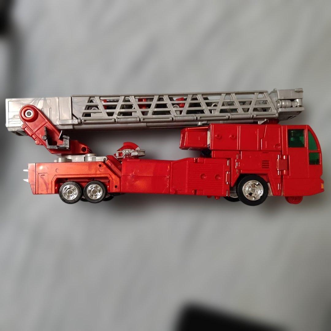 トランスフォーマー　カーロボット　スーパーファイヤーコンボイ