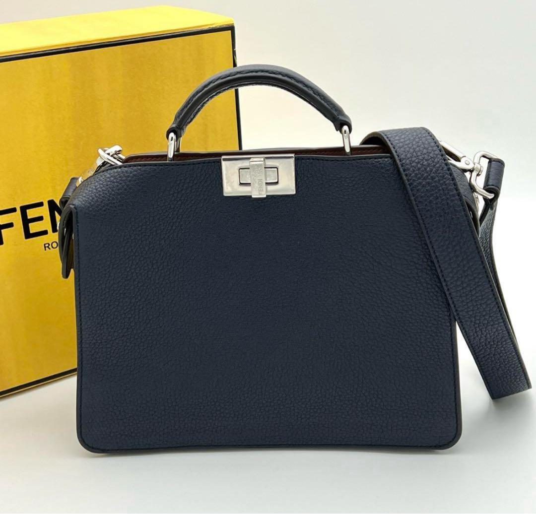 FENDI フェンディ ピーカブー アイシーユー スモール 2WAY バッグ