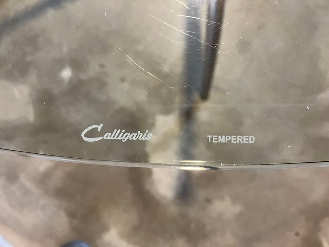 カリガリス 円形 ガラストップ テーブル