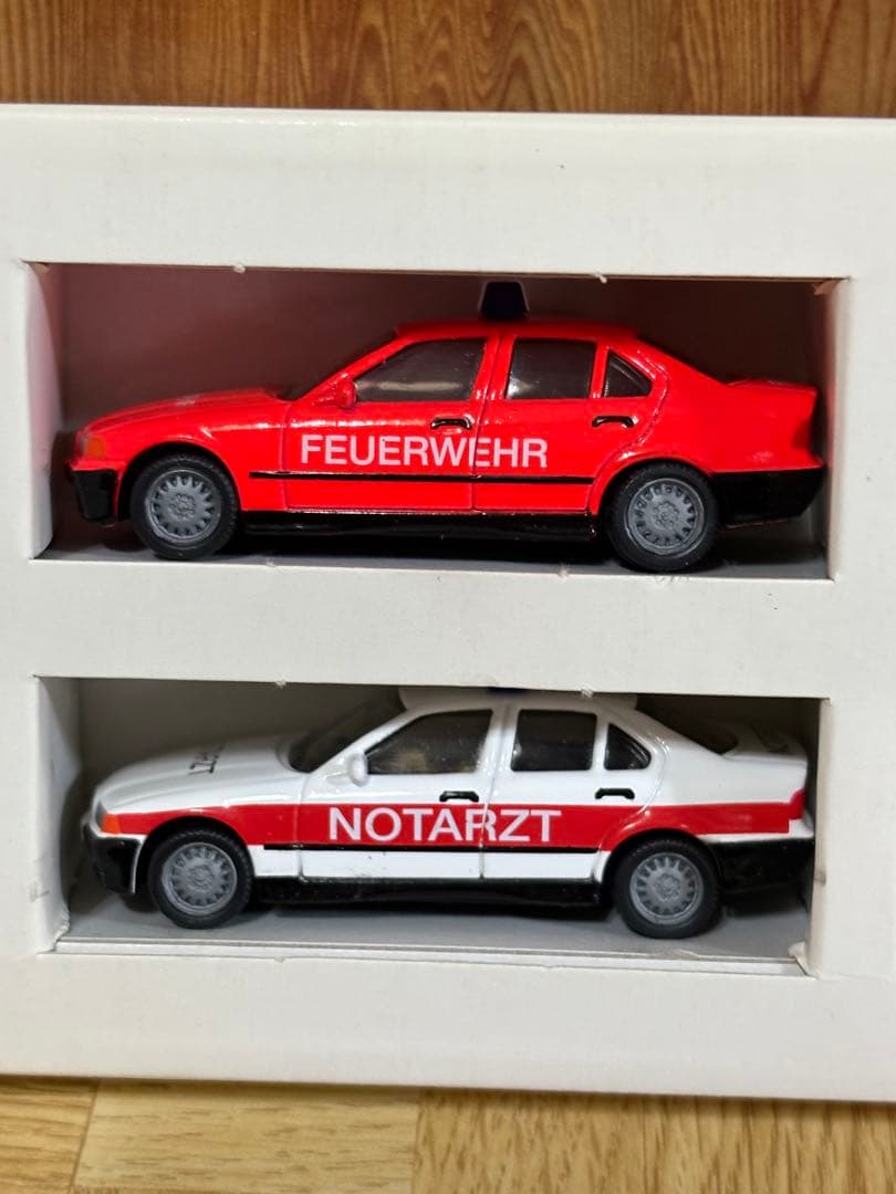 BMW junior Truck E36 ミニカー