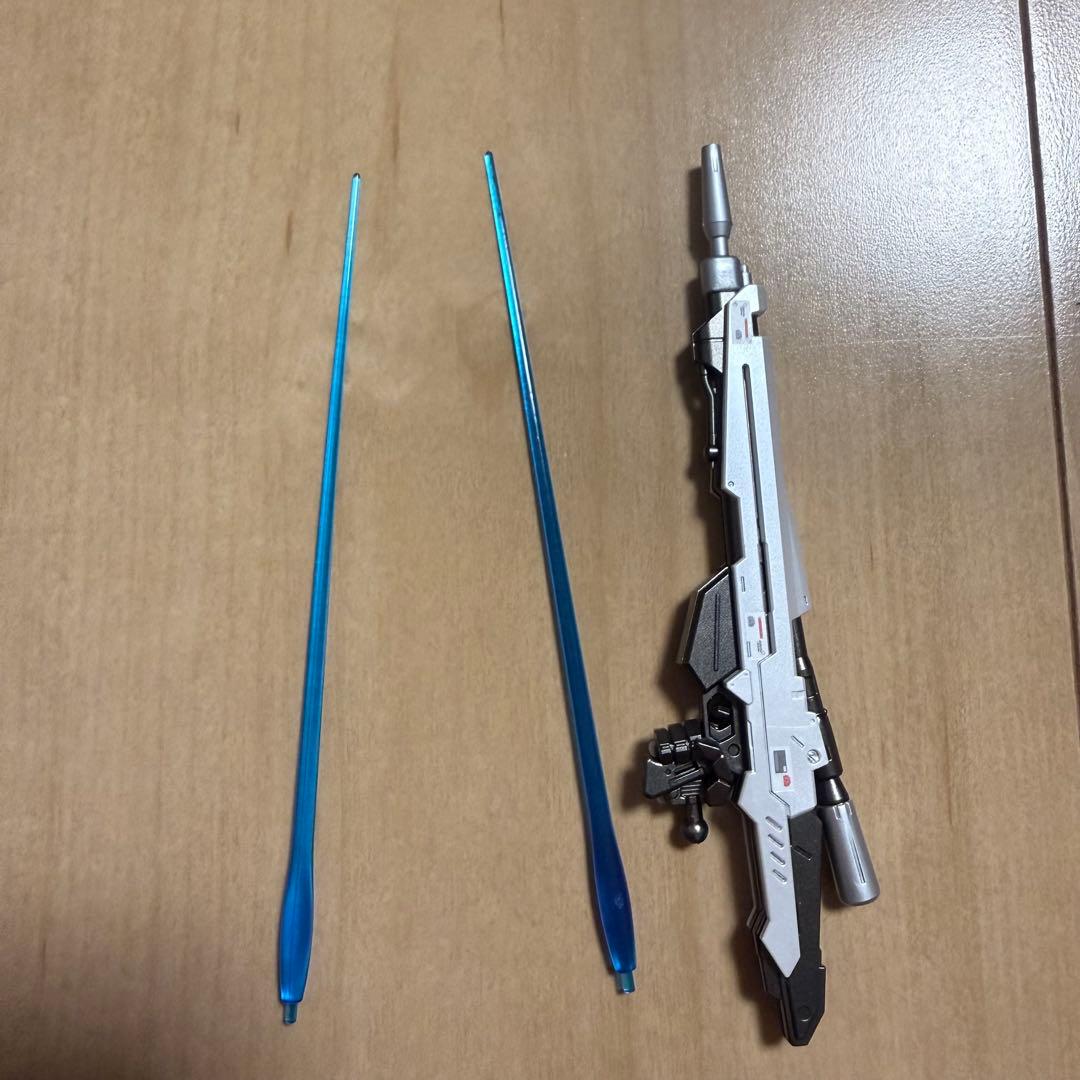 RG Hi-ν ガンダム 1/144