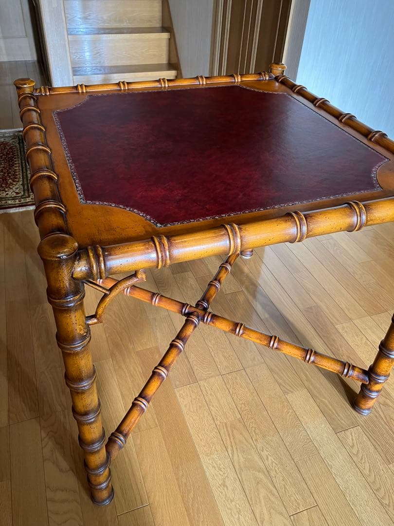 高級家具　バロッサバレンティ　テーブル　インテリア　小物