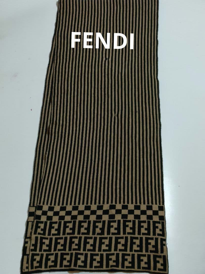 FENDI フェンディマフラー ズッカ柄 大判マフラー ストール