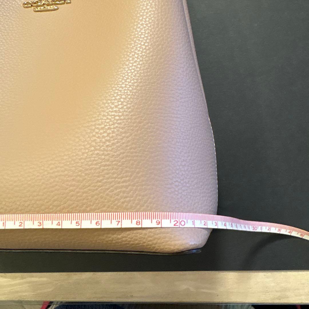 COACH モリーバケットバッグ　バケツ型　ベージュ