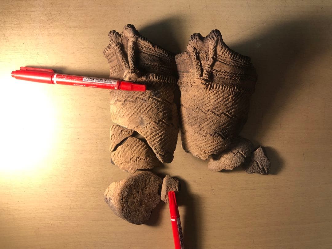 縄文土器の欠片 No.528」です。