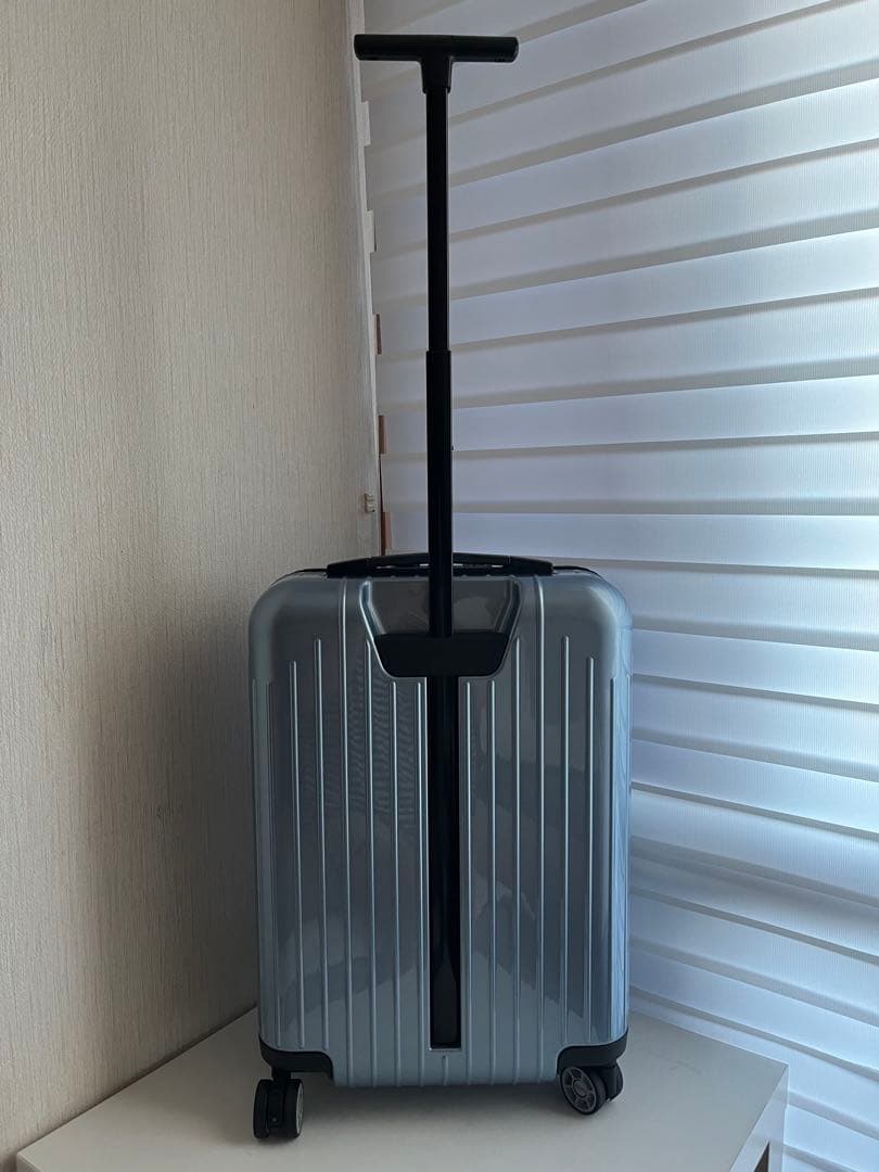 極美品 リモワ スーツケース サルサエアー 33L TSAロック アイスブルー