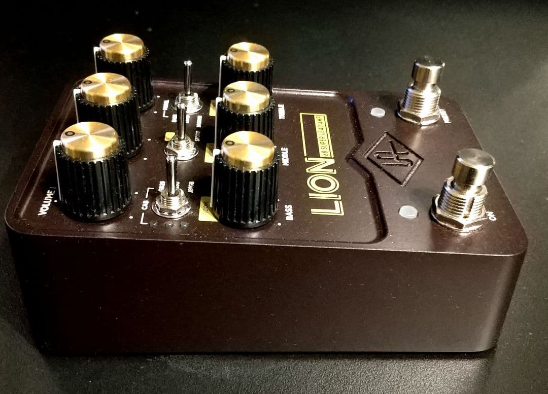 UAFX LION 68 SUPER LEAD AMP ギターエフェクター