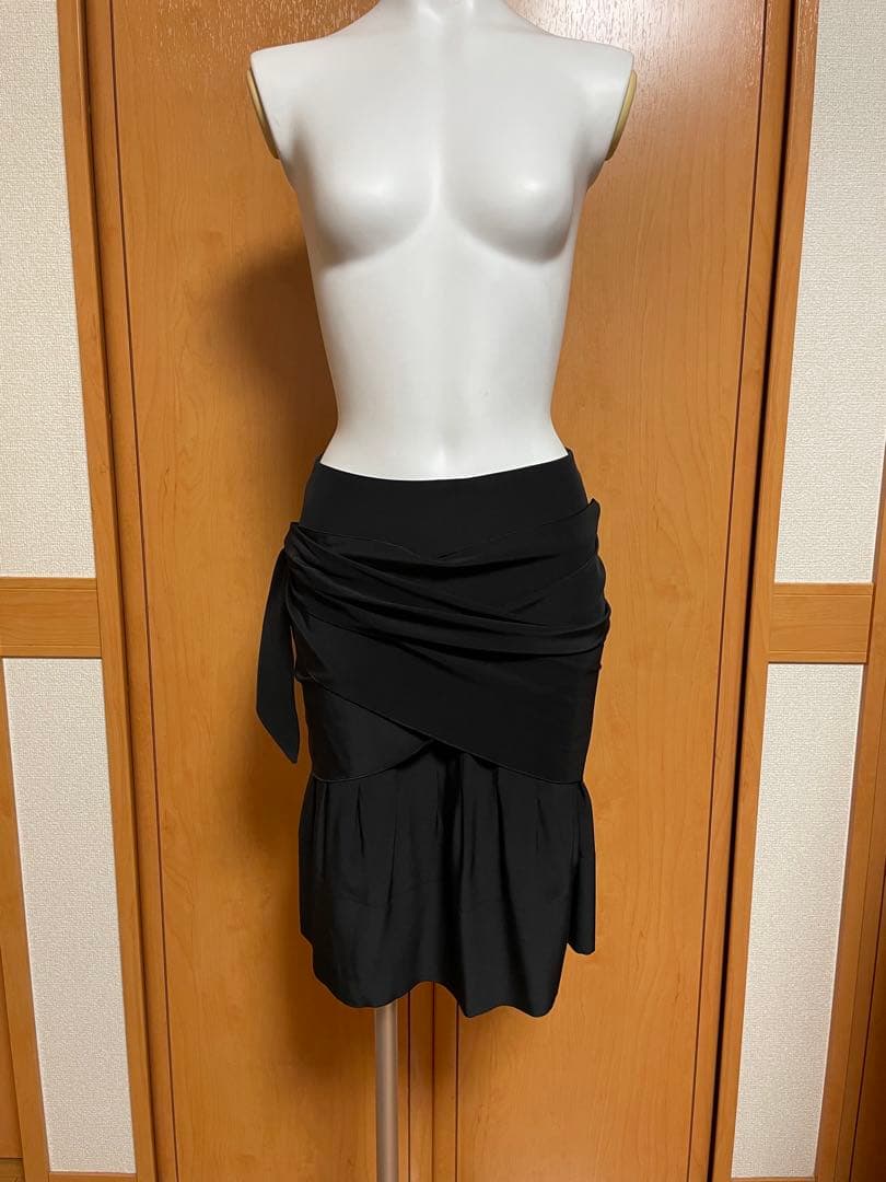 CHANEL シャネル　ビンテージ　黒 フレアスカート ひざ丈 ラップスタイル