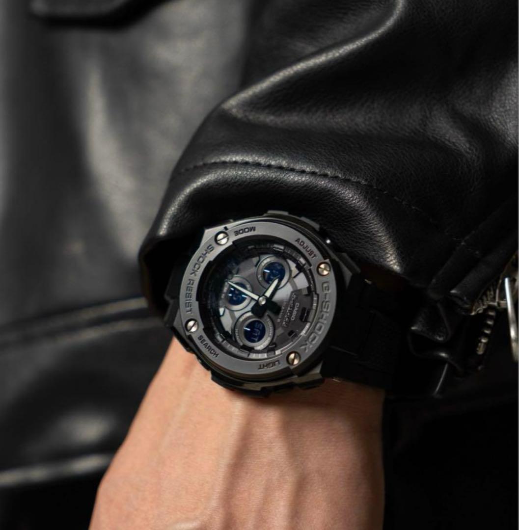 【新品同様】G-SHOCK GST-W100G　電波ソーラー　メンズ　腕時計