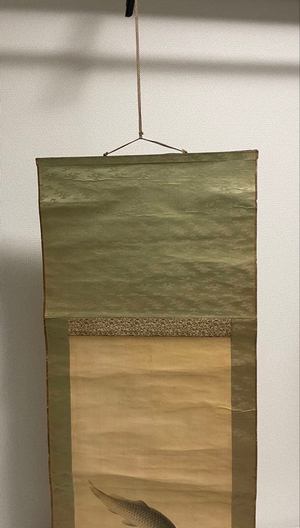 鯉の水墨画 掛軸 186cmX55cm