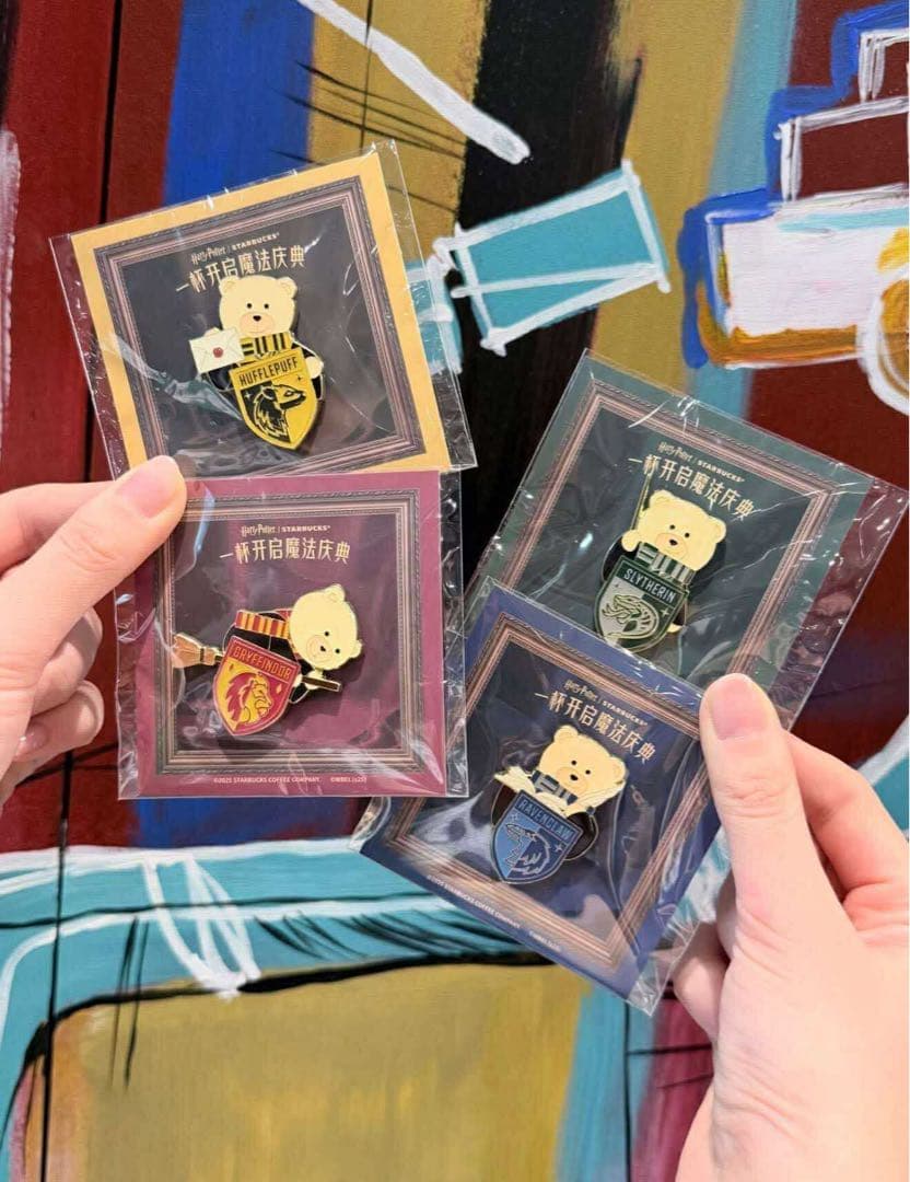 中国限定　スターバックス　ハリーポッター　ピンバッジ4点セット 中国限定 スターバックス ハリーポッター ピンバッジ4点セット｜Yahoo