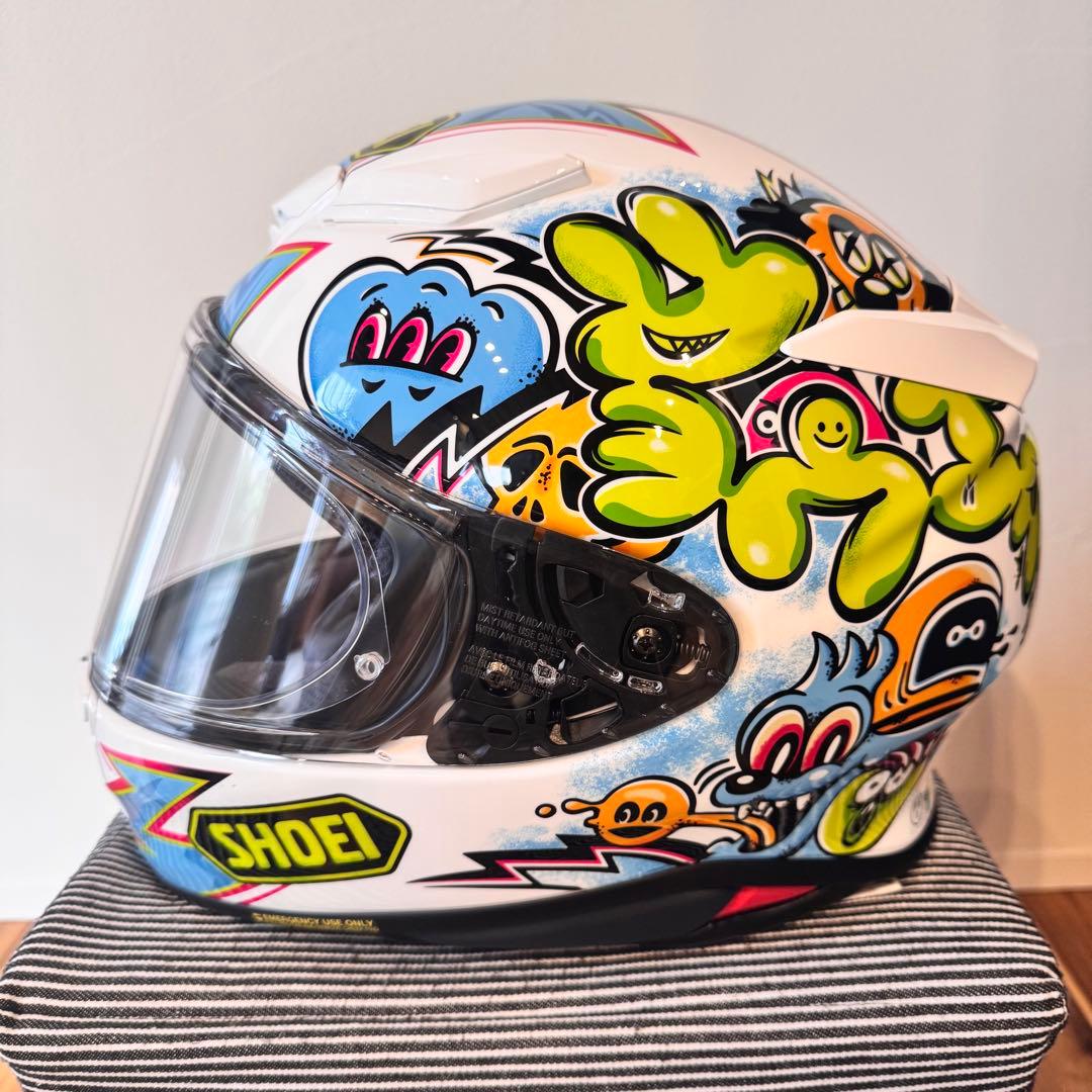【クリスマス値下げ】SHOEI Z-8 MURAL(ミューラル) Lサイズ