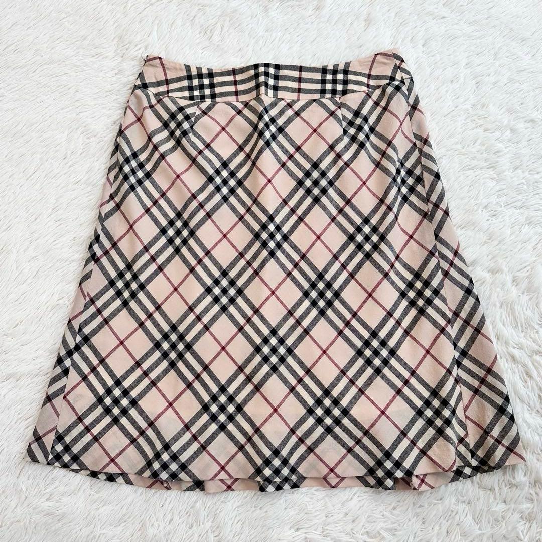 バーバリー 大きいサイズ ノバチェック タック フレアスカート ベージュ 15号
