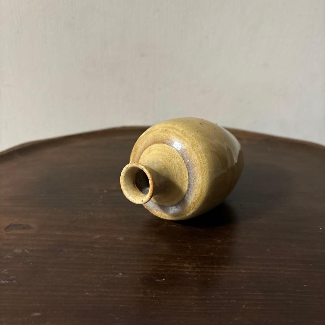 古い瀬戸小徳利　江戸明治　黄瀬戸　美濃　花器　酒器　アンティーク　古道具　検李朝