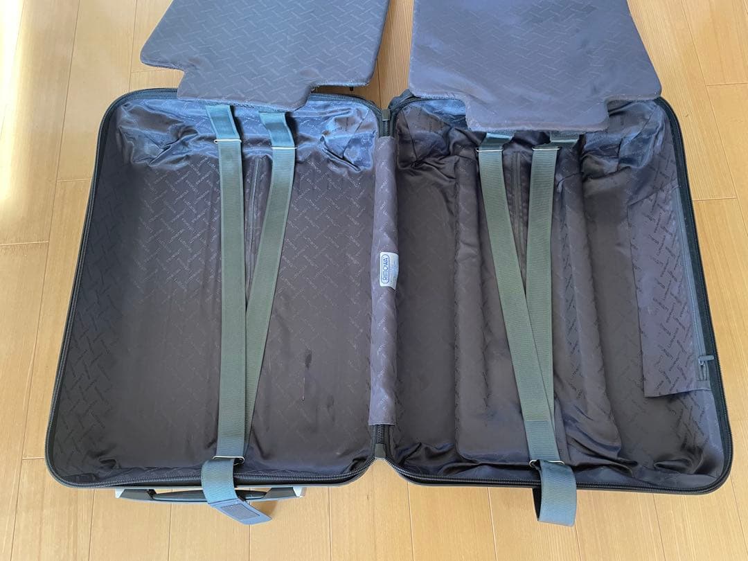 RIMOWAリモワ×ルフトハンザ スーツケース37l茶色