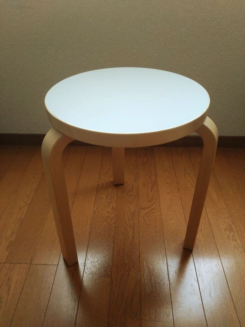アルテック artek STOOL60 3本脚 リノリウム ペブル