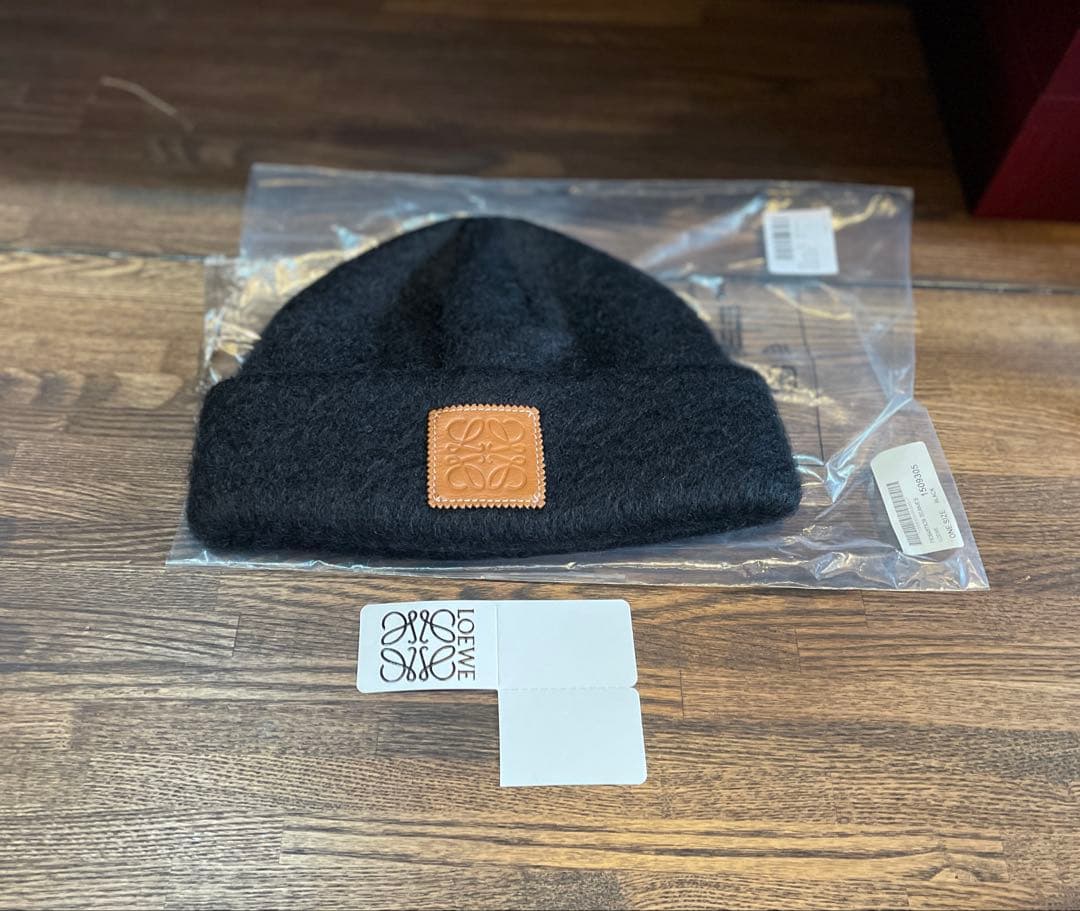 ロエベ Loewe ニット帽 ニットキャップ 帽子 モヘア