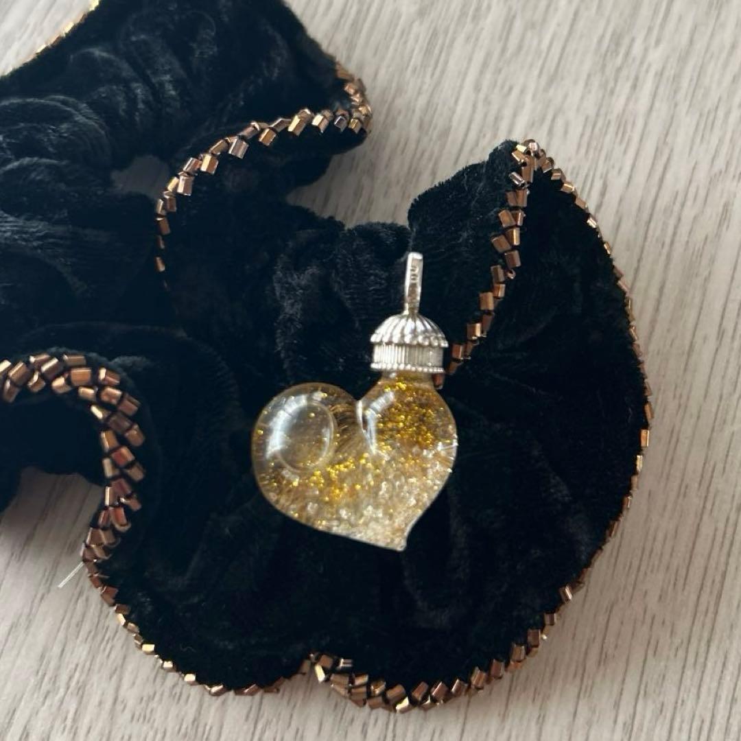 【2カラットダイヤ&金粉入】ガラス製 シルバーペンダントヘッド　チャーム