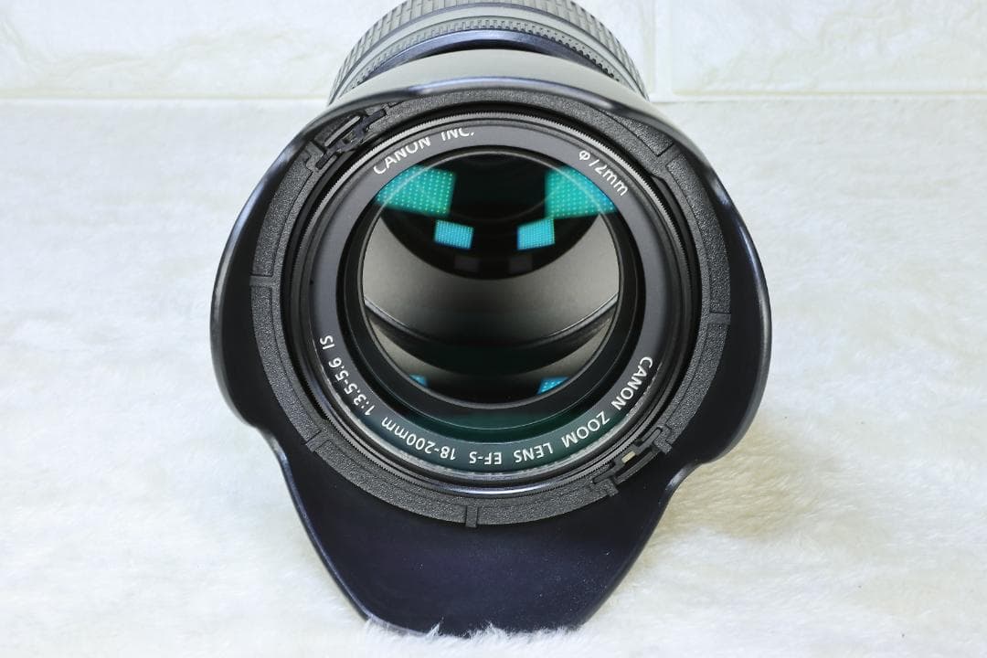 EF-S 18-200mm F3.5-5.6 IS【 大分Canonで点検済】