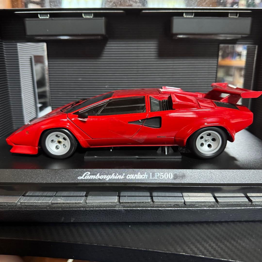 絶版未展示品 京商 1/18 ランボルギーニ カウンタック LP500 レッド