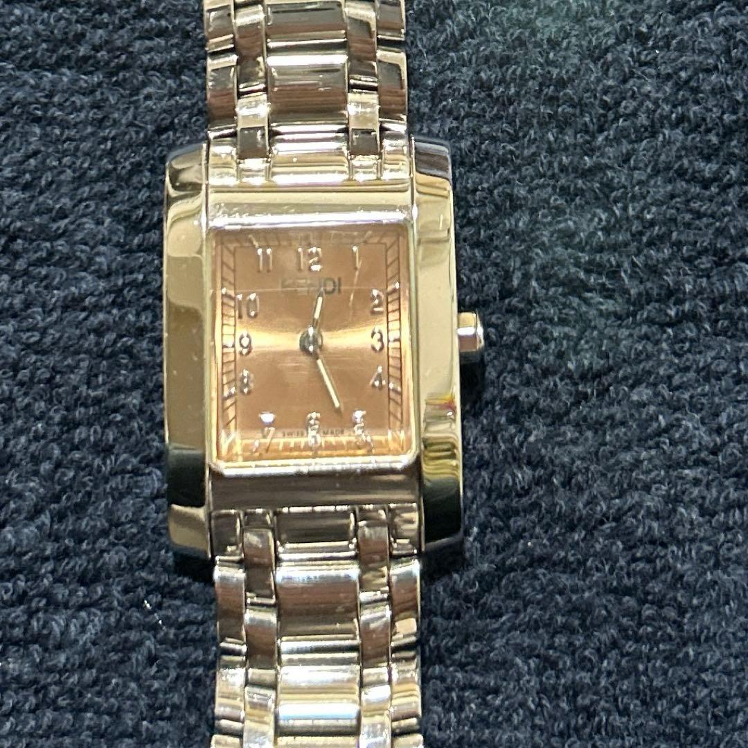 FENDI シルバー ステンレススチール 時計 - メルカリ