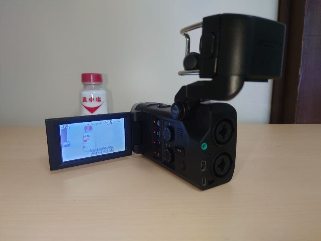 【動作良好】ZOOM Q8 ハンディビデオカメラレコーダー