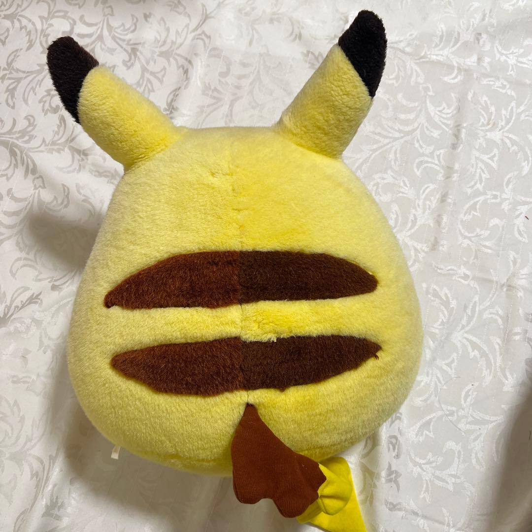 ピカチュウ　レトロ　等身大