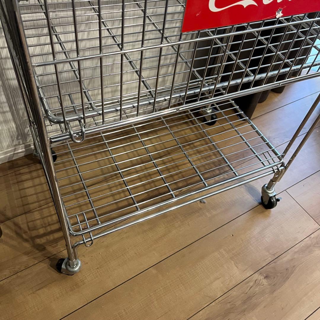 希少 コカコーラ メタルラック ワゴンラック - メルカリ