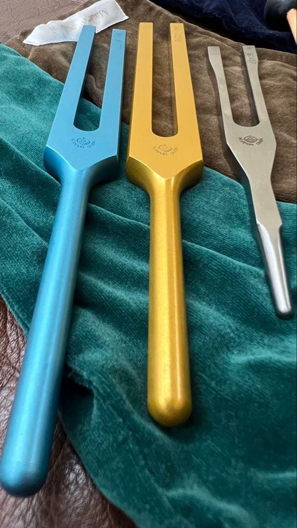 マドモアゼル愛　３本　クリアリングチューナー　美品　開運占い　瞑想楽器快眠