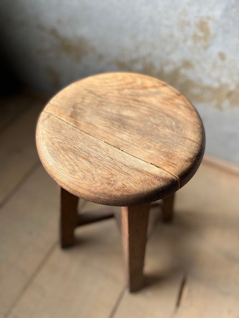 木製　丸型スツール