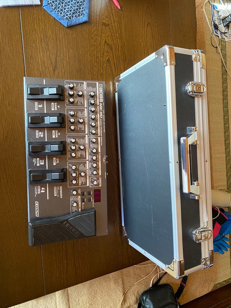 BOSS ME-80 マルチエフェクター ケース付き - メルカリ