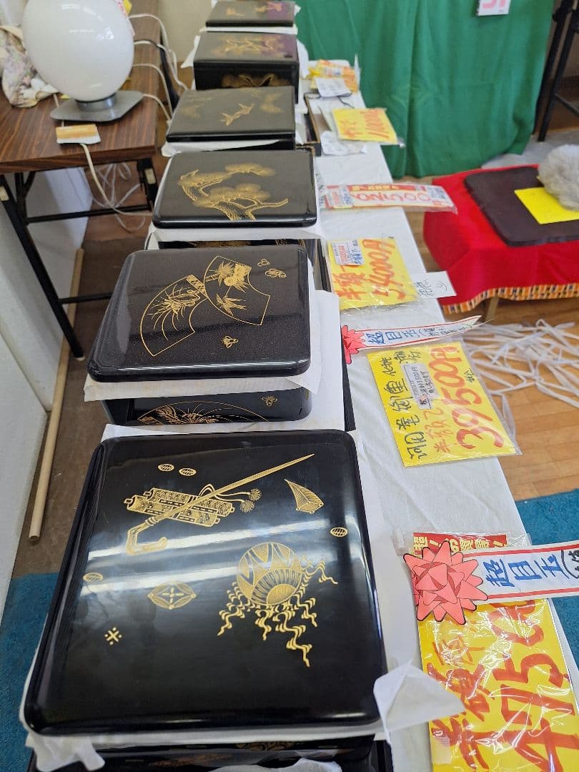 新品！河和田(かわだ越前)漆塗り　二重二枚蓋　宝づくし 二段かさね御重 二枚 蓋