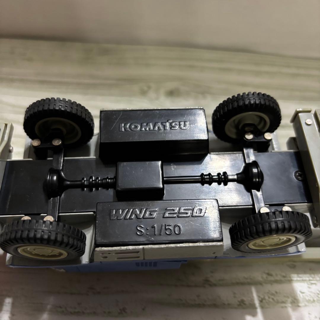 KOMATSU コマツ WING 250 ラフテレーンクレーン 1/50