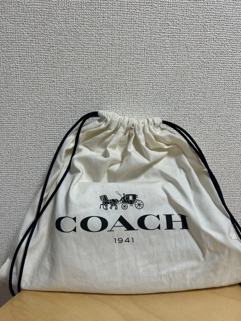 美品　COACH コーチ　ショルダーバッグ　希少カラー　レザー　巾着付き