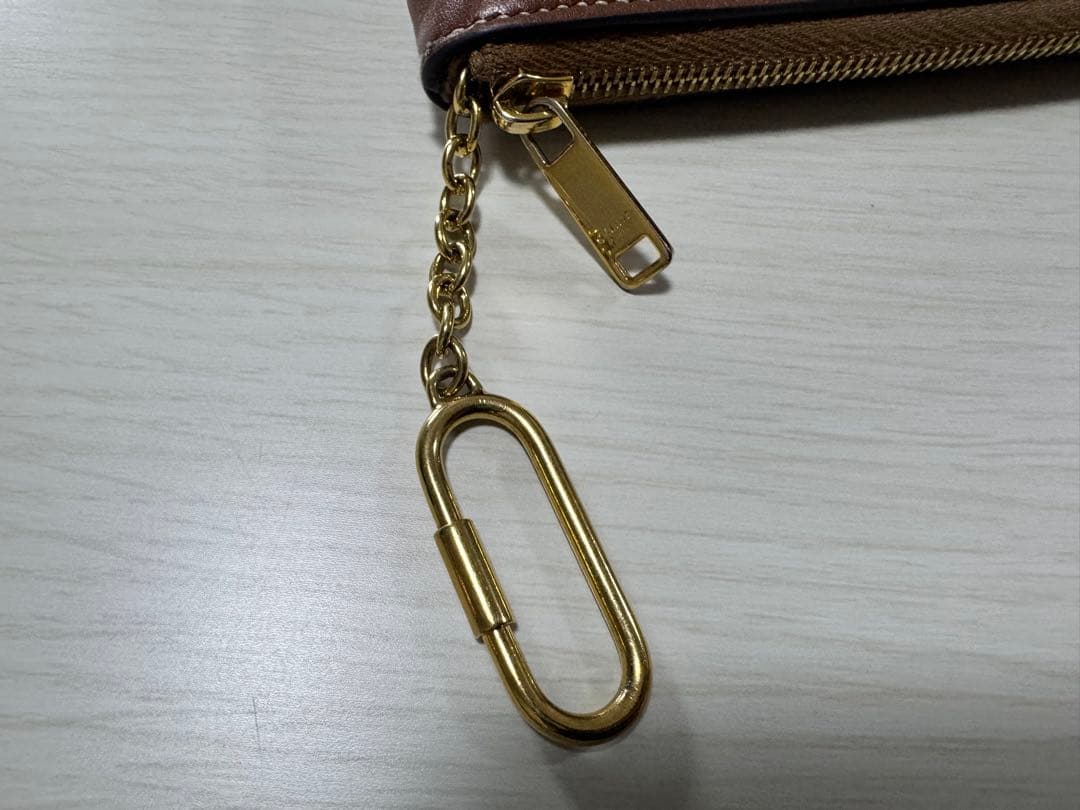 CELINE ブラウンケース