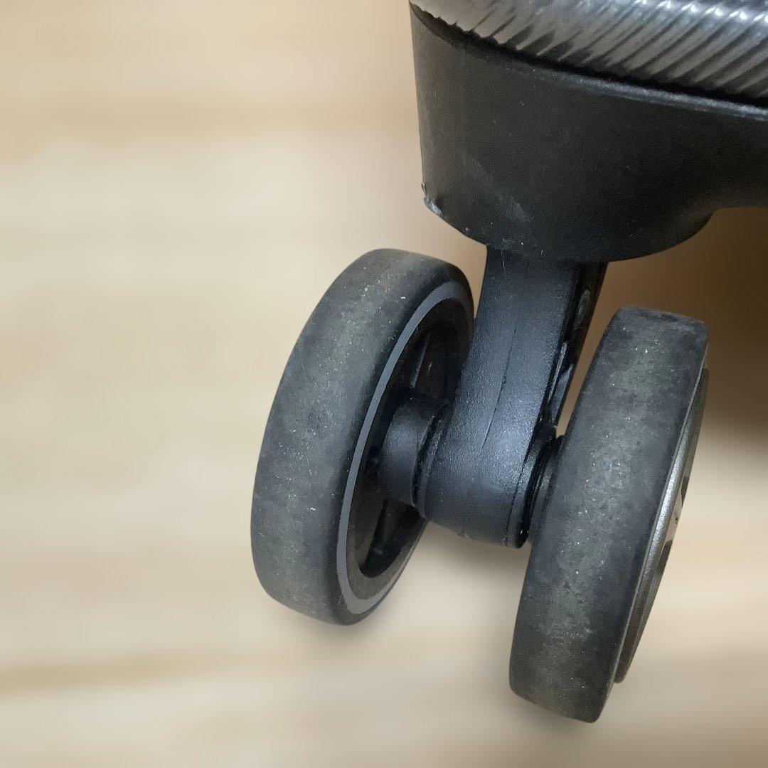 DELSEY PARISスーツケース 30インチ シルバー ※402 - メルカリ