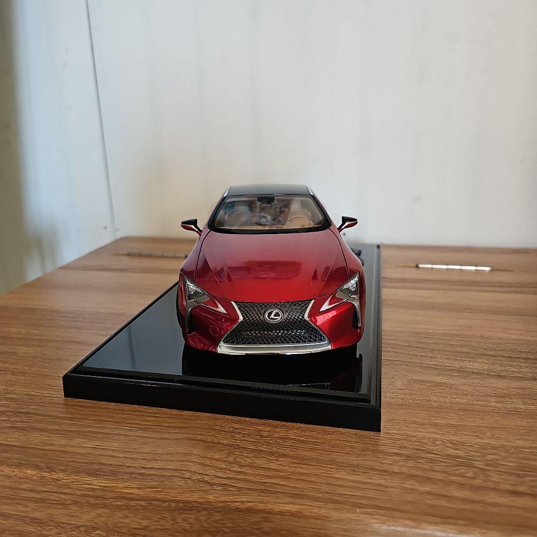 Lexus LC500 ミニカー 1/18 レッド