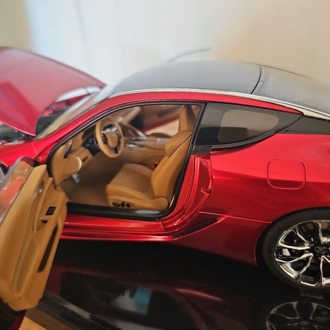 Lexus LC500 ミニカー 1/18 レッド