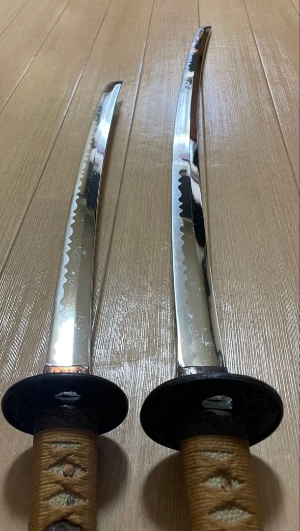 模造刀　居合刀　太刀　脇差　刀掛け　武具　b414