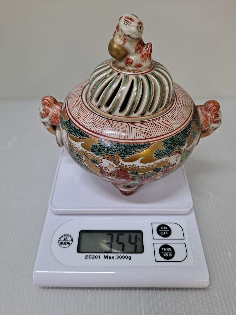 九谷焼 未使用 耳付き 三つ足香炉 赤絵 つまみ狛犬 アンティーク