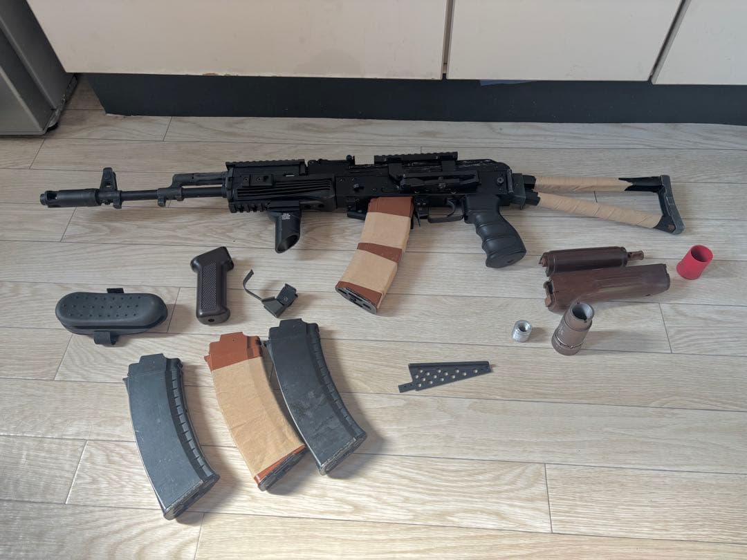 東京マルイAKS74N + アクセサリー