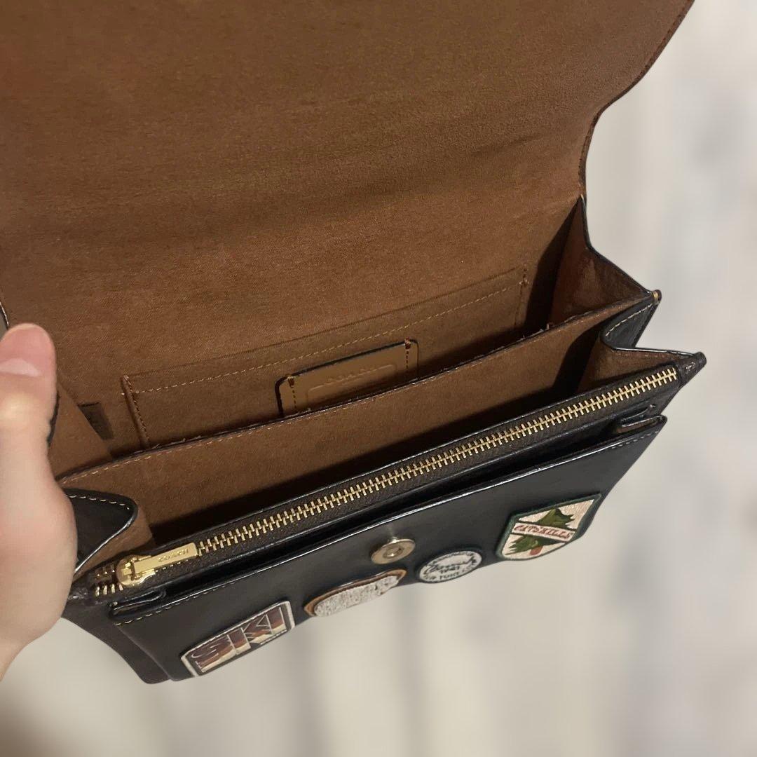 【当日・匿名発送】COACH パッチ付きショルダーバッグ 茶色