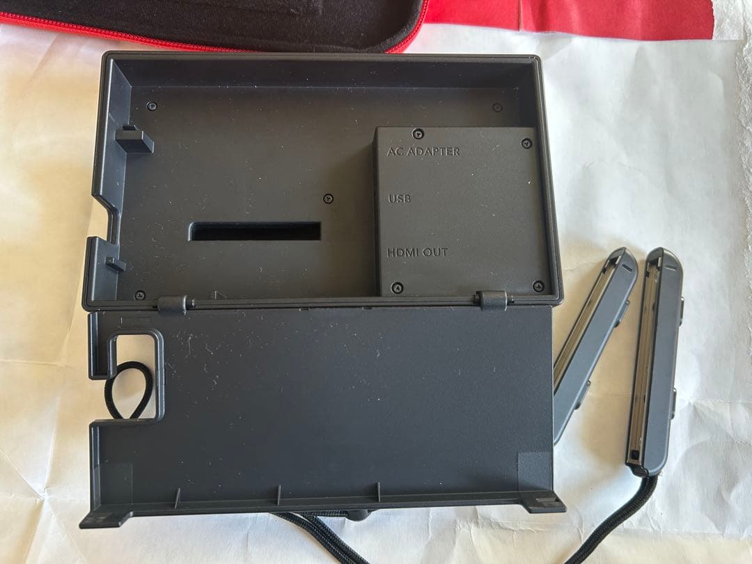 【断捨離Nintendo Switch 青/赤 本体写真についてるものになります