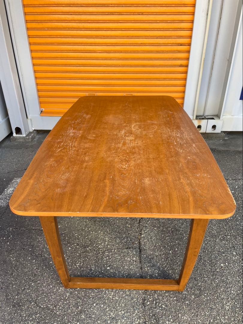 東京インテリア　木目調 長方形ダイニングテーブル 中型