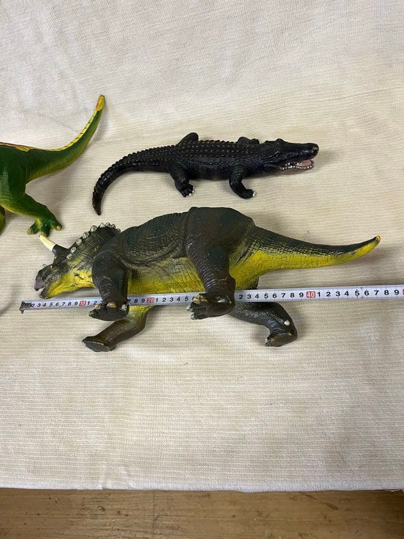 大型　7体フィギュア　恐竜　ワニ　ソフビ　【匿名配送】　フェバリットコレクション