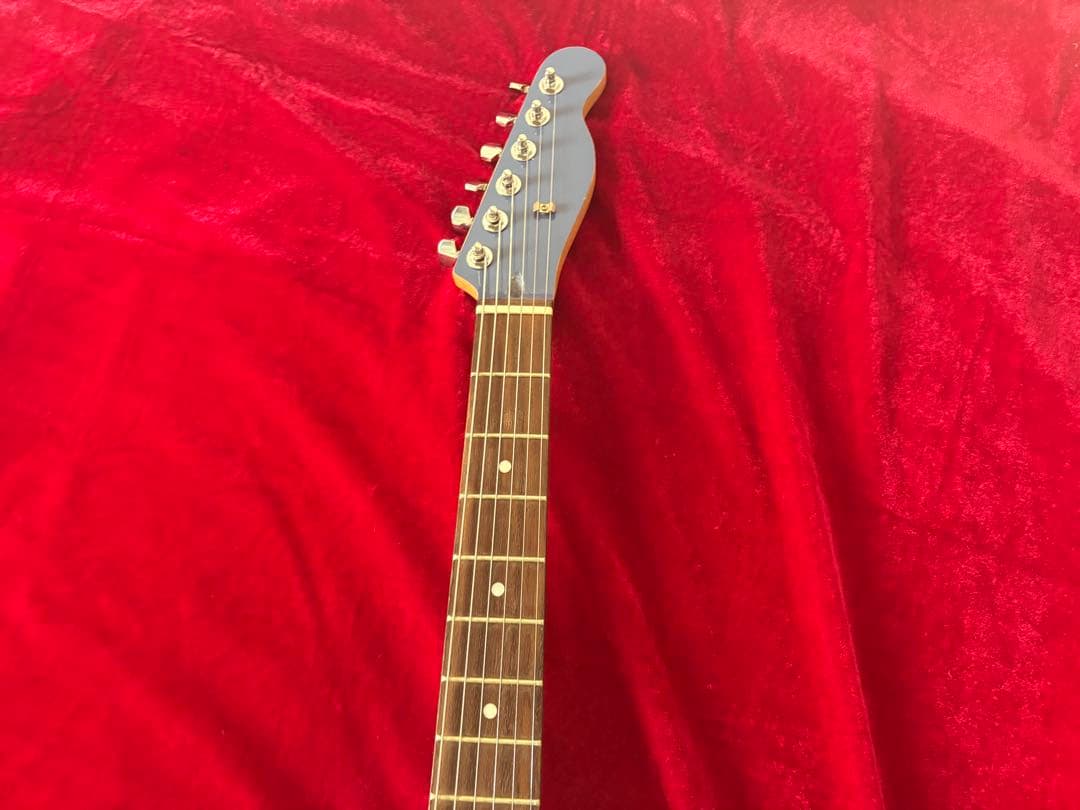 テレキャスタータイプ　マルチレイヤーカラー　ラッカーフィニッシュ　ハードレリック