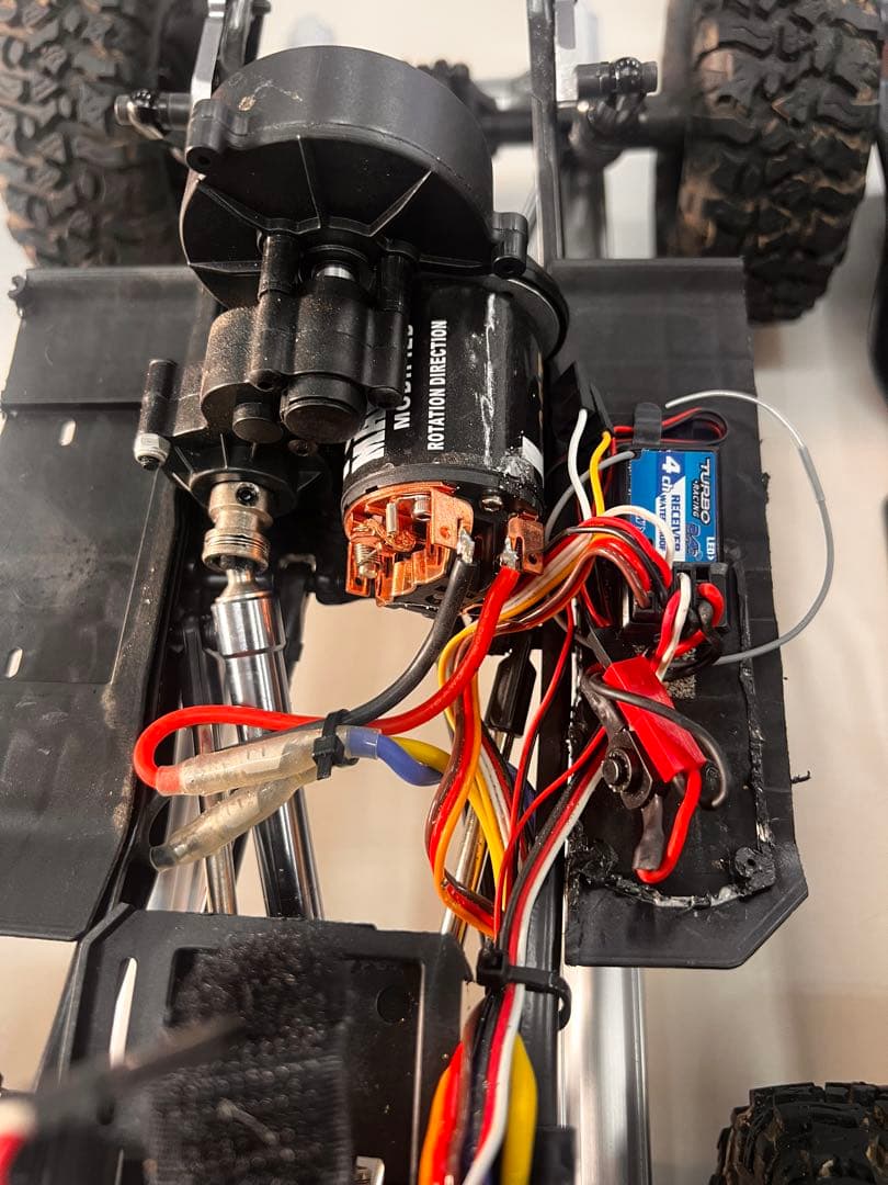 送料込み　1/10 RCクローラー　プロポ　中古　scx10 trx4